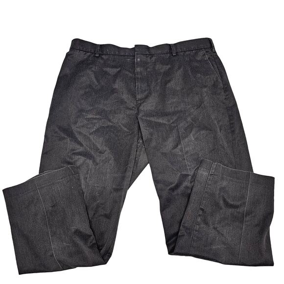 Dockers Size 40x30 Relaxed Fit Grey Pants - Picture 1 of 9